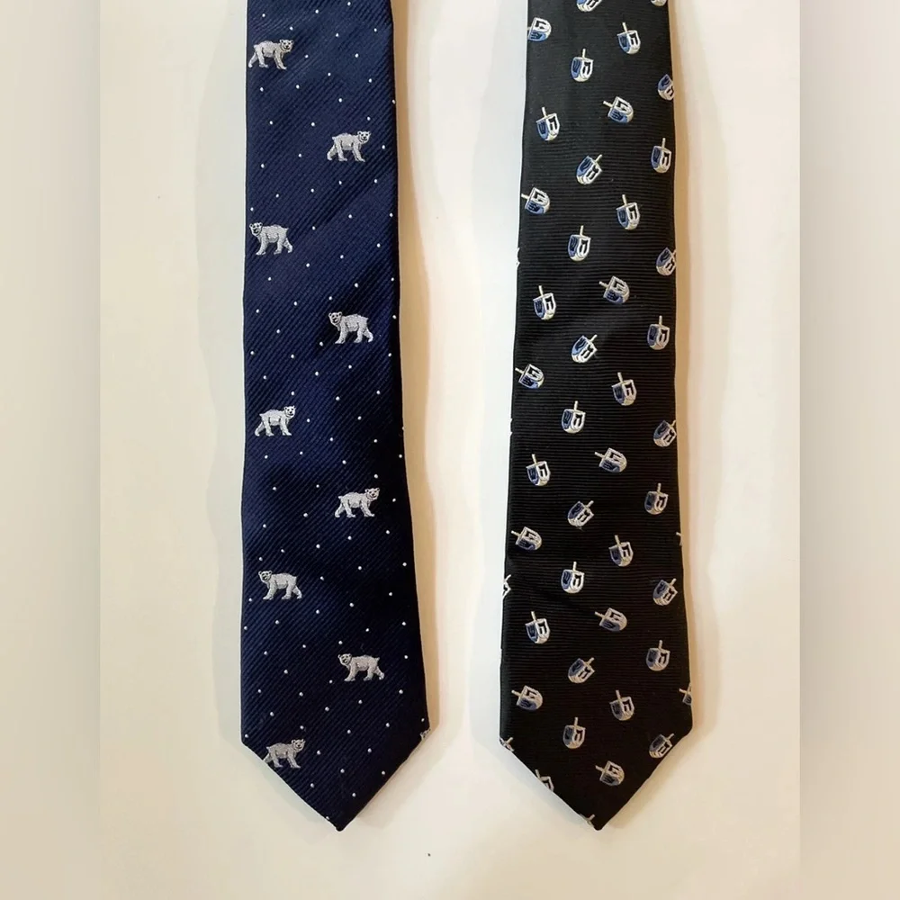 NWT YOUTH Nordstrom LOT OF 2 :100% Silk Zipper Neck Ties Polar Bears Shield